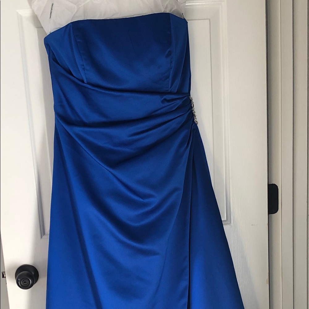 David’s Bridal Satin Dress Style 8567 in Horizon